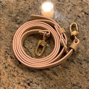 Adjustable Leather Bag Strap